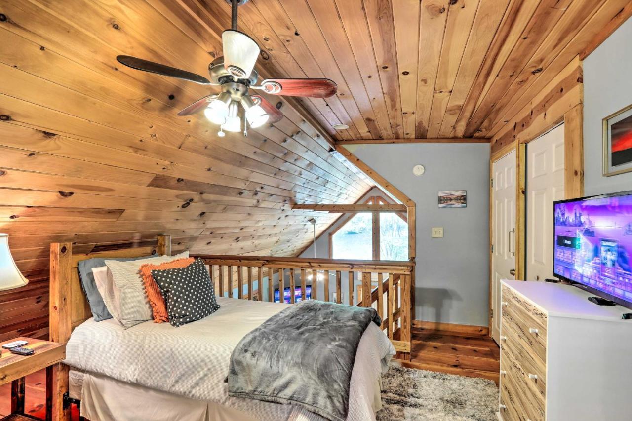 Bumblebee Cottage Murphy Retreat With Hot Tub Salem Dış mekan fotoğraf