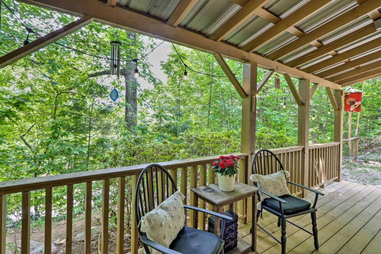 Bumblebee Cottage Murphy Retreat With Hot Tub Salem Dış mekan fotoğraf
