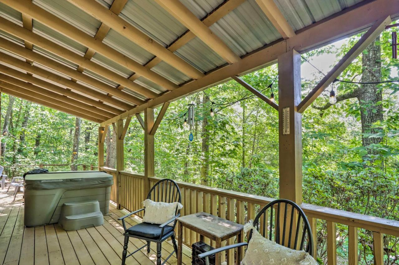Bumblebee Cottage Murphy Retreat With Hot Tub Salem Dış mekan fotoğraf