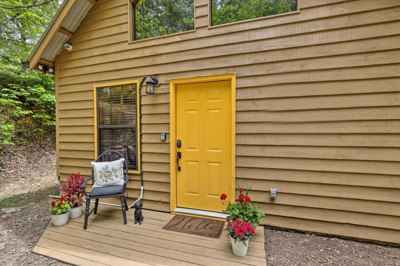 Bumblebee Cottage Murphy Retreat With Hot Tub Salem Dış mekan fotoğraf